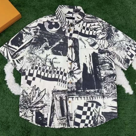 New Louis Vuitton mens Denim shirt Sz Large